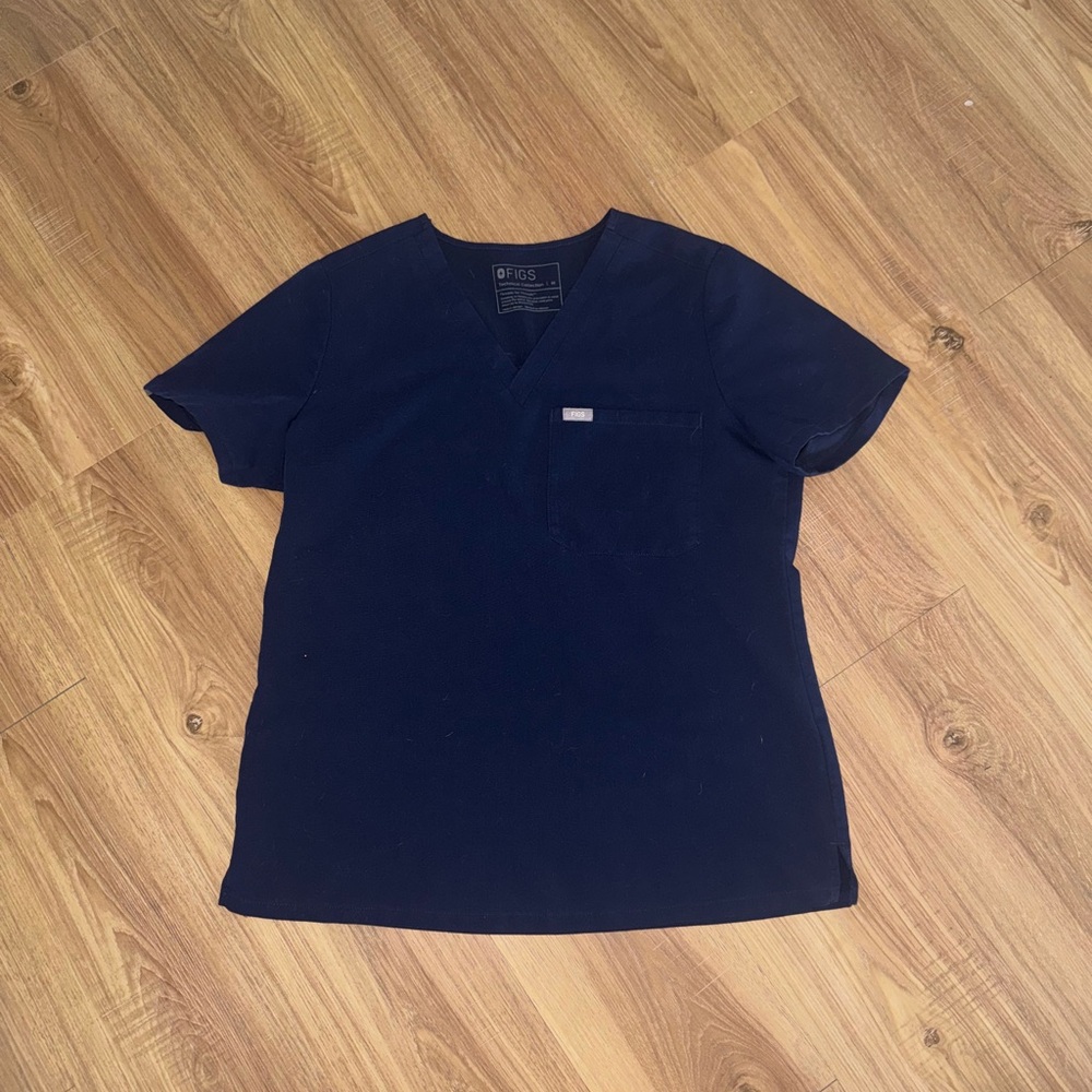 Figs Catarina One Pocket Scrub Top Navy